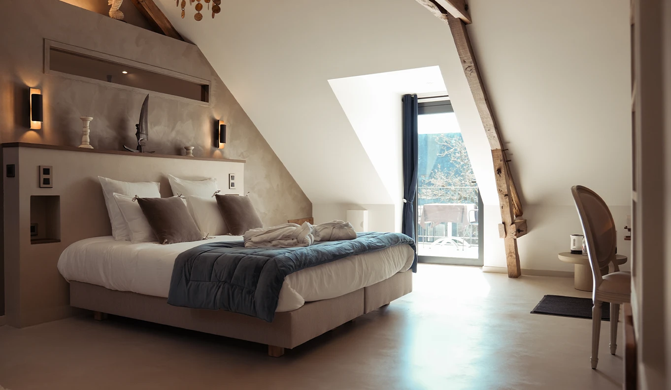 la-suite-néréa-luxe-lintemporel-chambre-dhote-cuzance-dans-le-lot