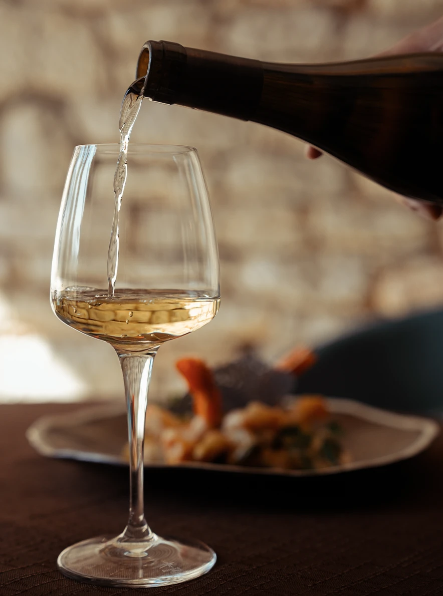 vin-et-bouteille-restaurant-lintemporel-cuzance-dans-le-lot